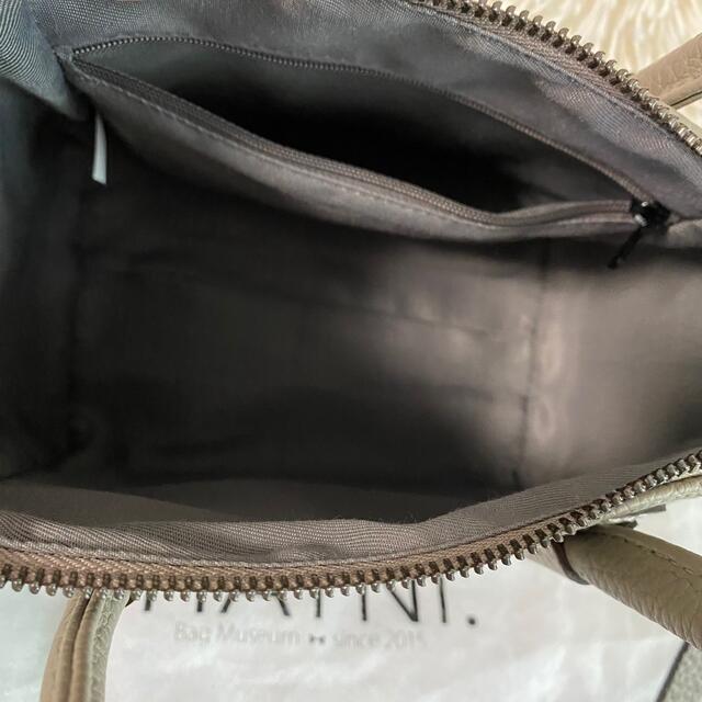 HAYNI. ヘイニ　シエナS グレー×ブラックシルバー金具 レディースのバッグ(ショルダーバッグ)の商品写真