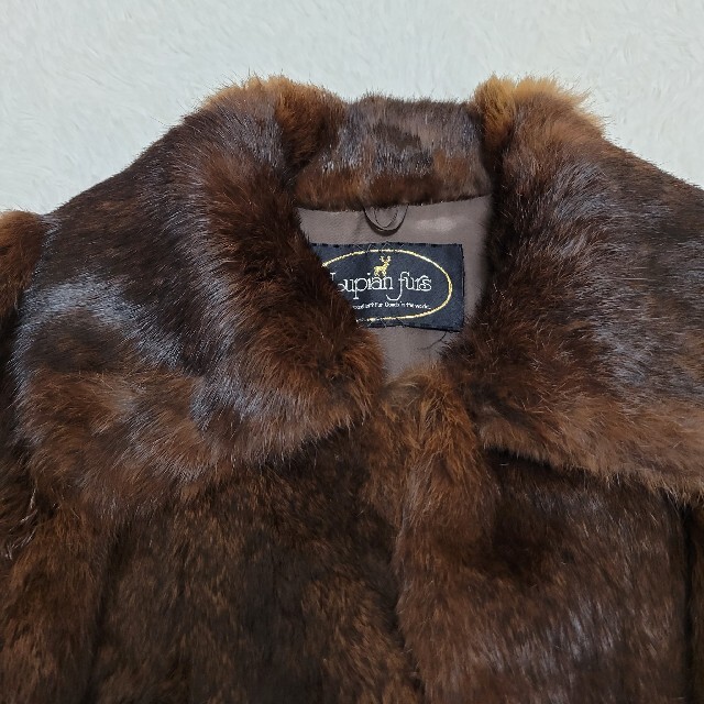 希少>Lupian furs ルピアンファーズ 毛皮 コート リアルファーの 希少>Lupian furs ルピアンファーズ 毛皮 コート リアルファーの