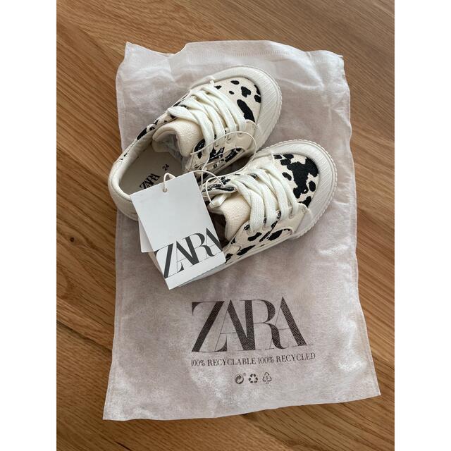 ZARA KIDS(ザラキッズ)のZARA kids baby スニーカー キッズ/ベビー/マタニティのキッズ靴/シューズ(15cm~)(スニーカー)の商品写真