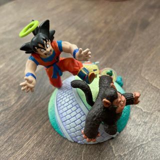 ドラカプ ドラゴンボールフィギュアジオラマ 悟空対バブルスくん