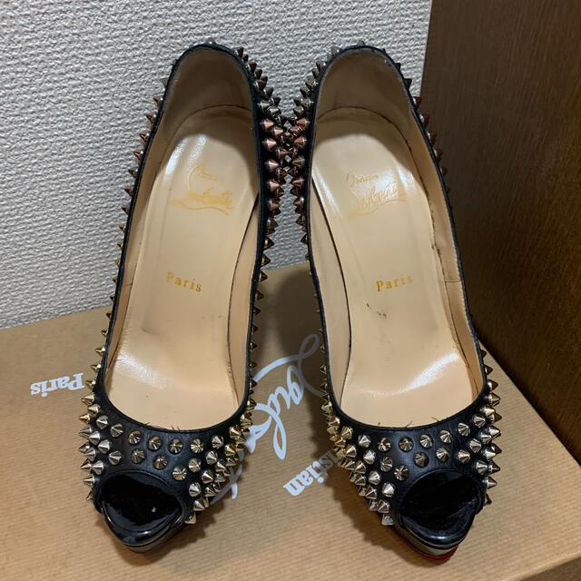 ルブタン♡スパイク パンプス 37 裏張り有-