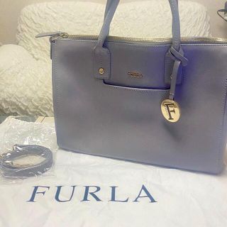 Furla - furla 2way ハンドバッグ グレーの通販｜ラクマ