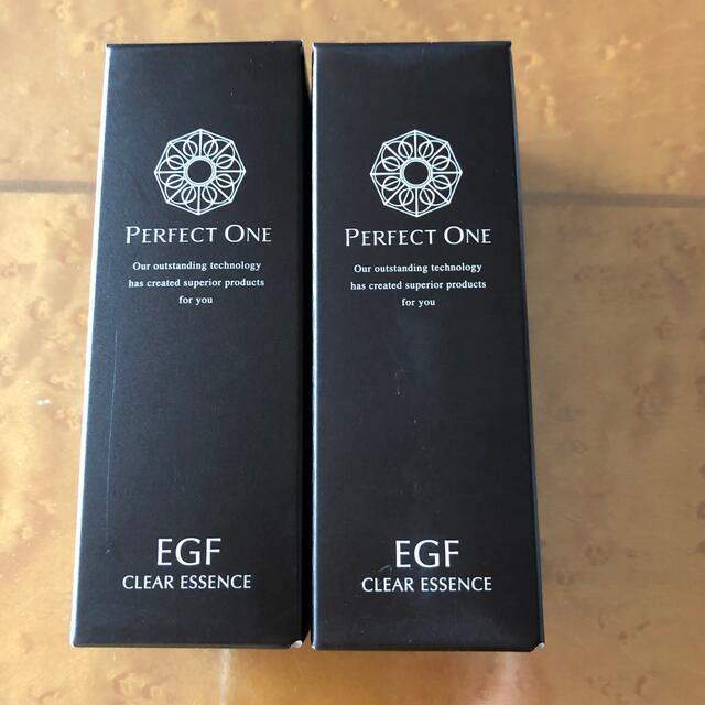 PERFECT ONE(パーフェクトワン)のPERFECT ONE  SP クリアエッセンス美容液　30ml コスメ/美容のスキンケア/基礎化粧品(美容液)の商品写真