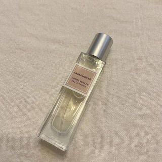 ローラメルシエ(laura mercier)のローラメルシエ 香水 15ml アンバーバニラ(香水(女性用))