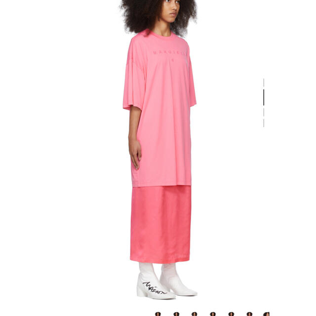 MM6(エムエムシックス)の新品・未使用　mm6  ピンクTシャツドレス レディースのトップス(Tシャツ(半袖/袖なし))の商品写真