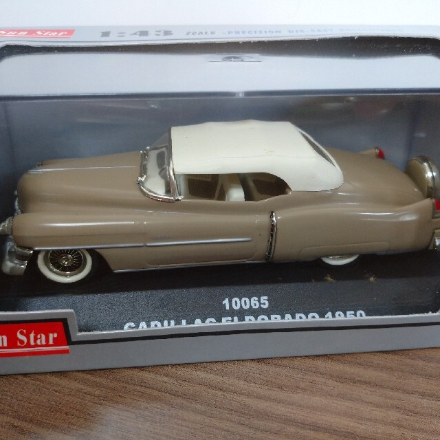 Cadillac(キャデラック)のキャデラック エルドラ 1/43 サンスター CADILLAC ELDORADO エンタメ/ホビーのおもちゃ/ぬいぐるみ(ミニカー)の商品写真