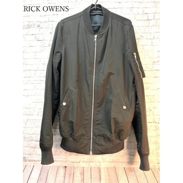 Rick Owens(リックオウエンス)の【美品】RICK OWENS　FLIGHT BOMBER MA-1　サイズ48 メンズのジャケット/アウター(ライダースジャケット)の商品写真