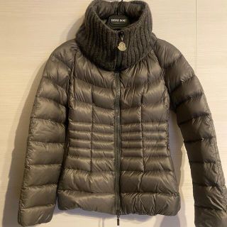 モンクレール(MONCLER)の美品❣️モンクレール　サイズ00 シルバーグレー(ダウンジャケット)