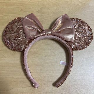 ディズニー(Disney)のディズニー　カチューシャ　スパンコール(カチューシャ)