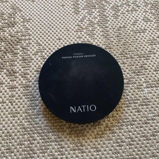 MINERAL PRESSED POWDER BRONZER (フェイスパウダー)