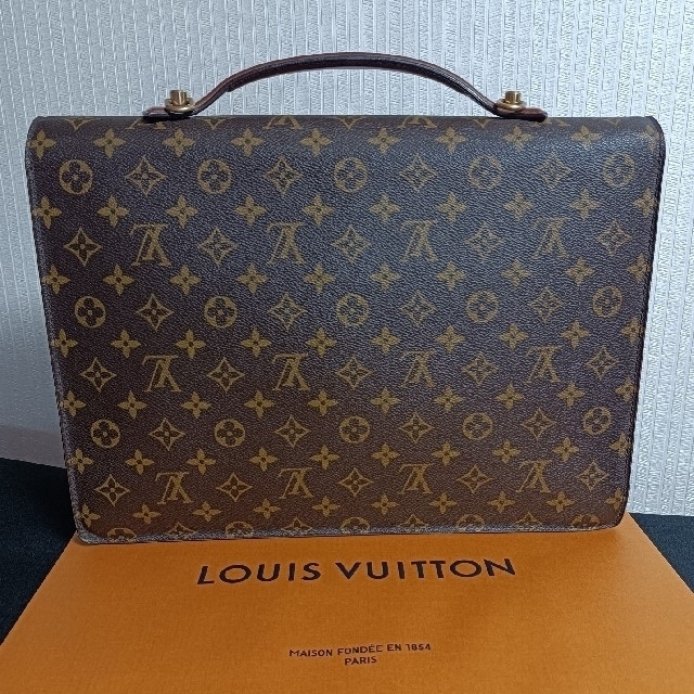 LOUIS VUITTON(ルイヴィトン)のLOUISVUITTON　ポルトドキュマン ﾊﾞﾝﾄﾞﾘｴｰﾙ　ﾌﾞﾘｰﾌｹｰｽ メンズのバッグ(ビジネスバッグ)の商品写真