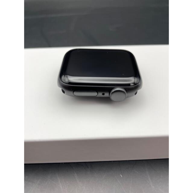 Apple Watch(アップルウォッチ)のApple Watch SE 40mm GPSモデル #22037 スマホ/家電/カメラのスマートフォン/携帯電話(その他)の商品写真