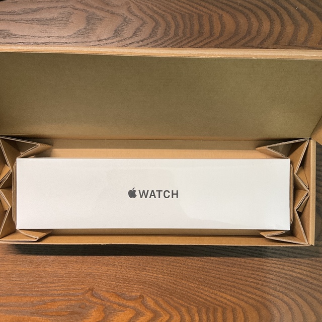Apple Watch(アップルウォッチ)のApple Watch SE 44mm GPSモデル スペースグレイアルミケース スマホ/家電/カメラのスマホアクセサリー(その他)の商品写真
