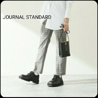 ジャーナルスタンダード(JOURNAL STANDARD)の【美品】JOURNAL STANDARD グレンチェックテーパードパンツ　M　春(カジュアルパンツ)