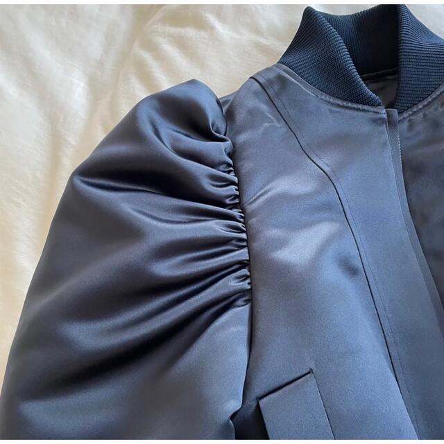 新品】cygneシーニュ damien サテンブルゾン ネイビー | vizoobras.com.br