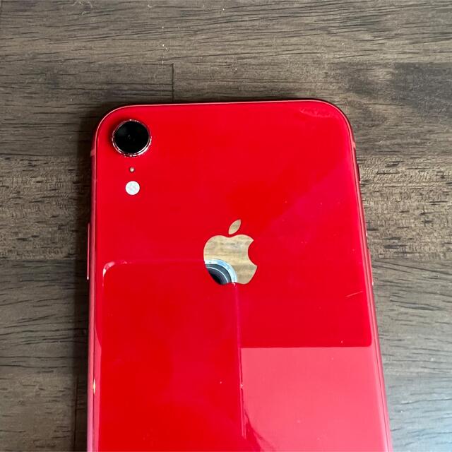 Apple(アップル)のiPhone XR RED 128 GB SIMフリー スマホ/家電/カメラのスマートフォン/携帯電話(スマートフォン本体)の商品写真