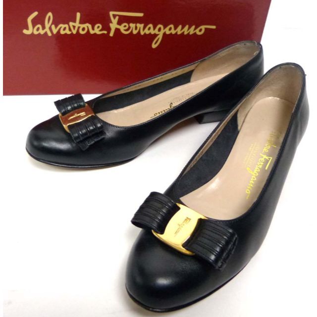 Salvatore Ferragamo(サルヴァトーレフェラガモ)のBOUTIQUE サルヴァトーレ・フェラガモ パンプス23.5cm レディースの靴/シューズ(ローファー/革靴)の商品写真