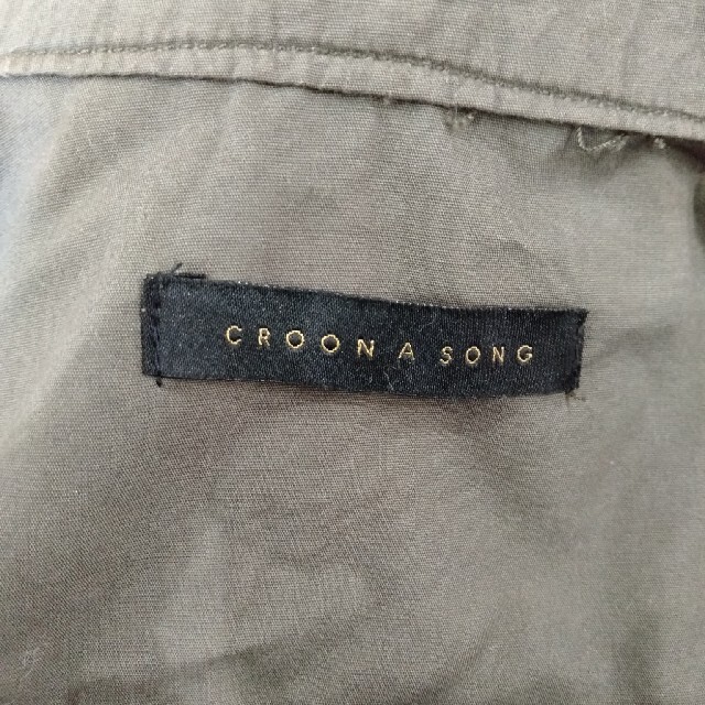 CROON A SONG(クルーンアソング)のcroon a song クルーンアソング ミリタリージャケット　古着　カーキ レディースのジャケット/アウター(ミリタリージャケット)の商品写真