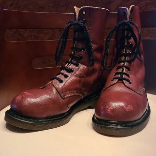 ドクターマーチン(Dr.Martens)の英国製 ヴィンテージマーチン(ブーツ)