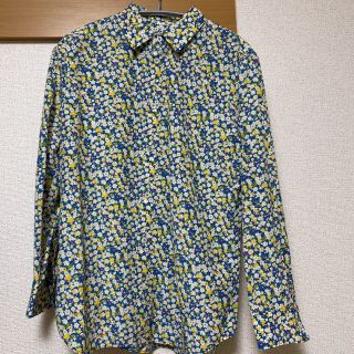 アーペーセー(A.P.C)の【未使用】アーペーセー　花柄シャツ　(シャツ/ブラウス(長袖/七分))