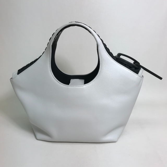 Balenciaga(バレンシアガ)のバレンシアガ BALENCIAGA メガジップ 661854 2WAY ショルダーバッグ ハンドバッグ レザー ホワイト/ブラック 美品 レディースのバッグ(ハンドバッグ)の商品写真