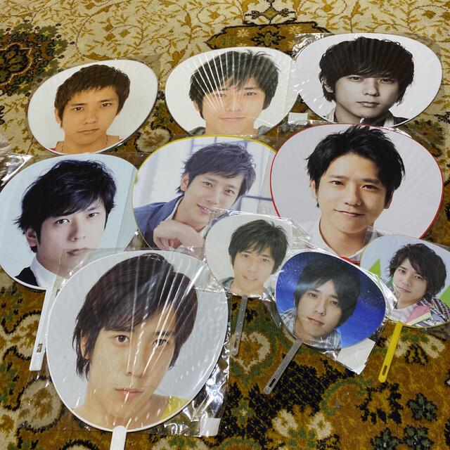 嵐 - 嵐 うちわ 二宮和也 ライブ グッズ 団扇 ミニうちわ セットの通販 嵐 - 嵐 うちわ 二宮和也 ライブ グッズ 団扇 ミニうちわ セットの通販