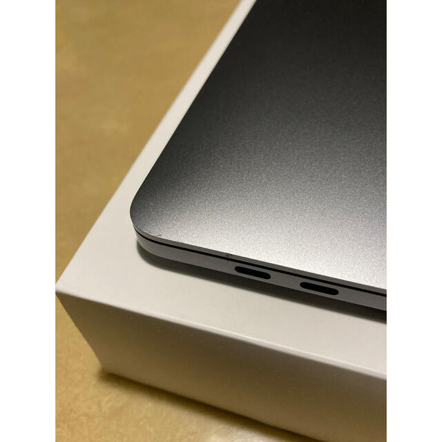 MacBook Pro 2018 15インチ Core i7 3