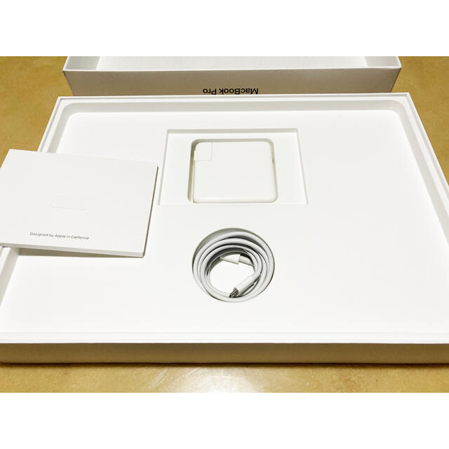 MacBook Pro 2018 15インチ Core i7 7