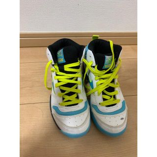 ミズノ(MIZUNO)のミズノ　バッシュ　バスケットシューズ　室内ばき　体育館履き　バドミントン(スニーカー)