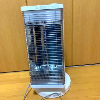 ダイキン(DAIKIN)の遠赤外線暖房機　CERAM HEAT (ERFT 11WS-W)(電気ヒーター)