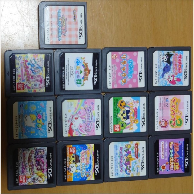 【中古】DSカセット エンタメ/ホビーのゲームソフト/ゲーム機本体(携帯用ゲームソフト)の商品写真
