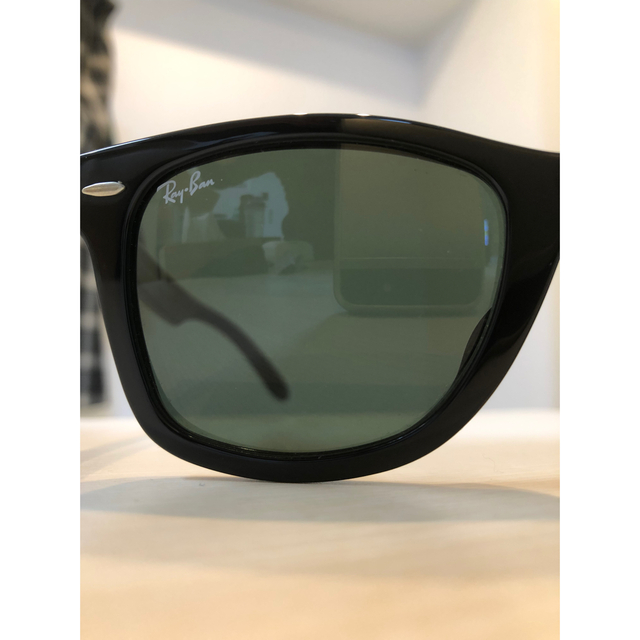 Ray-Ban WAYFARER