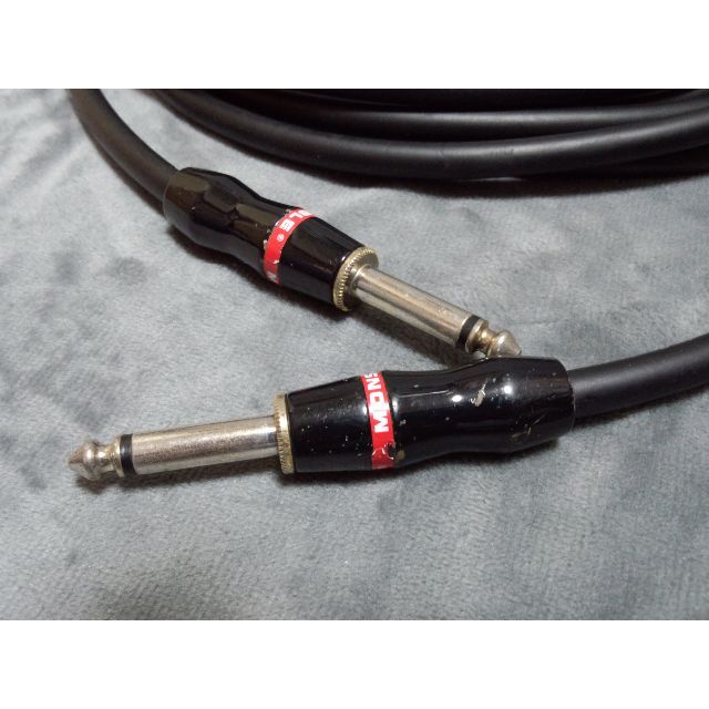 MONSTER CABLE BASS 12ft モンスターケーブル シールド 楽器のベース(シールド/ケーブル)の商品写真