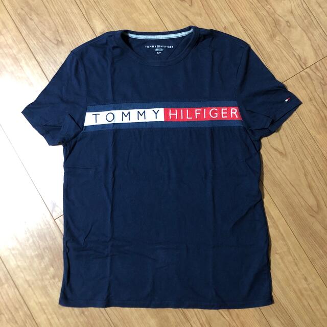 TOMMY HILFIGER(トミーヒルフィガー)のtommy☺︎パーカー、半袖Tシャツセット レディースのトップス(Tシャツ(半袖/袖なし))の商品写真