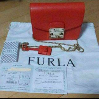 フルラ(Furla)の【最終値下げ!!】ケアカード付き FURLA メトロポリス ショルダーバッグ(ショルダーバッグ)