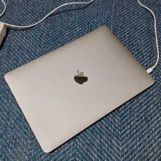 アップル(Apple)のmacbook pro 2017 core i5(ノートPC)