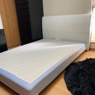 オオツカカグ(大塚家具)のkomatos様専用❣️大塚家具　ダブルベッド　フレーム(ダブルベッド)