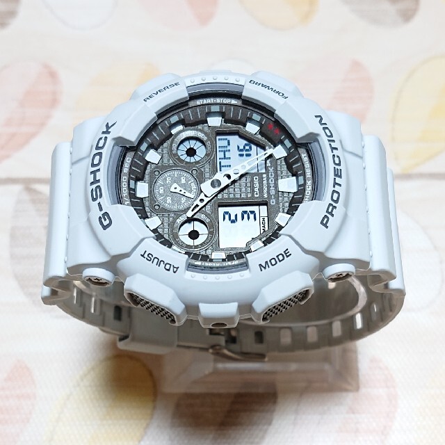 G-SHOCK(ジーショック)の超美品【CASIO／G-SHOCK】アナデジ メンズ腕時計 GA-100LG メンズの時計(腕時計(デジタル))の商品写真