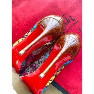 Christian Louboutin レース　刺繍　ヒール！美品！！