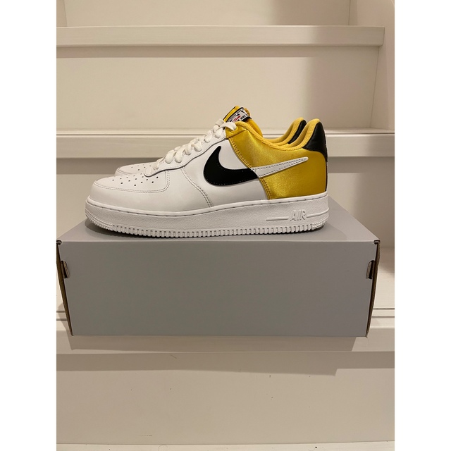 AIR FORCE 1 07 LV8 1 白×黄 26.0cm エアフォース1