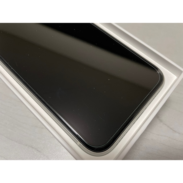 iPhone XR White 64 GB SIMロック解除済 ドコモ