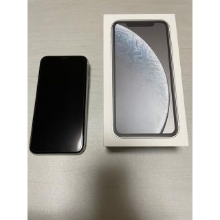 アイフォーン(iPhone)のiPhone XR White 64 GB SIMロック解除済 ドコモ(スマートフォン本体)