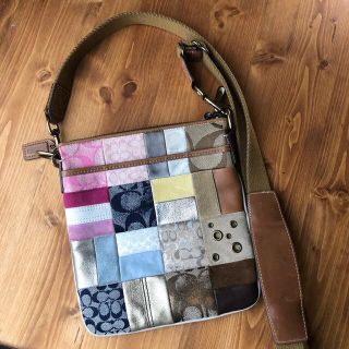 コーチ　ＣＯＡＣＨ　パッチワーク　ショルダーバッグ  オシャレ　送料込み