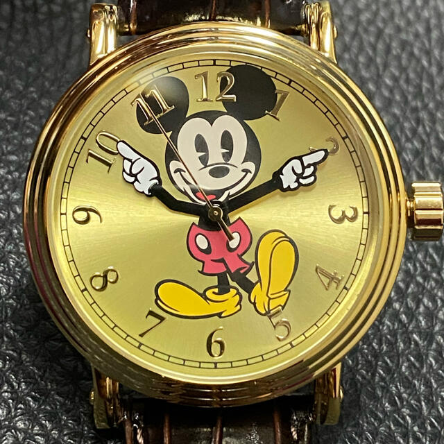 新品 43mm 日本製クオーツ ミッキーマウス Disney ゴールドxレザー