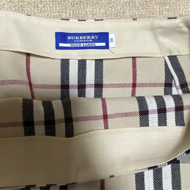 BURBERRY BLUE LABEL(バーバリーブルーレーベル)のバーバリー　チェックスカート レディースのスカート(ミニスカート)の商品写真