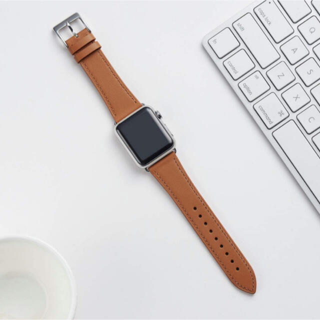 Apple Watch 本革レザーベルトSE/Series 7/6/5/4/3 レディースのファッション小物(腕時計)の商品写真