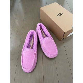 アグ(UGG)のUGGモカシン　パープル(スリッポン/モカシン)