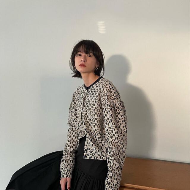 クラネ CLANE 3D FLOWER LACE CARDIGAN