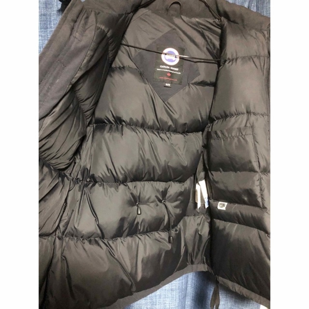 CANADA GOOSE(カナダグース)の★美品特価★ダウン★カナダグース★ＸＳ★ブラック★カムループス レディースのジャケット/アウター(ダウンジャケット)の商品写真