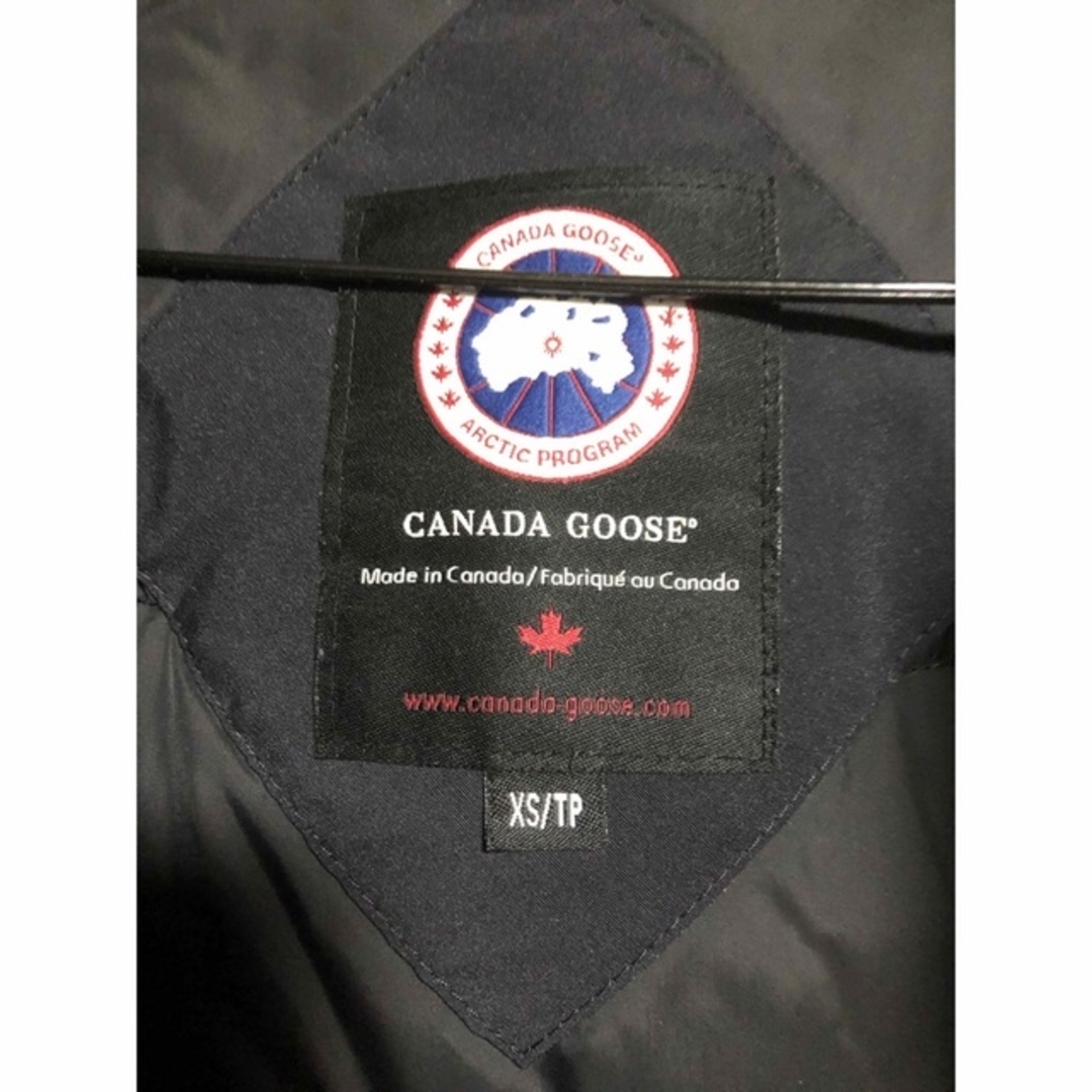 CANADA GOOSE(カナダグース)の★美品特価★ダウン★カナダグース★ＸＳ★ブラック★カムループス レディースのジャケット/アウター(ダウンジャケット)の商品写真